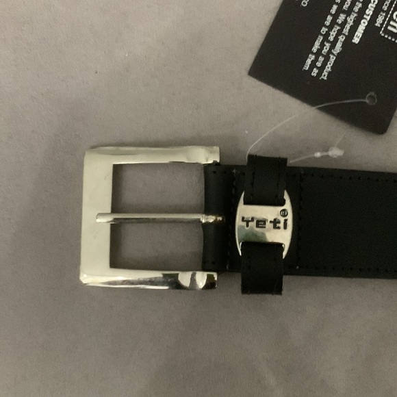 Yeti NIB Black Genuine Leather Belt - Picture 4 of 11